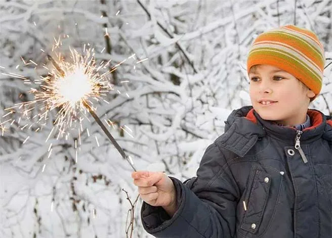 Бенгальские огни здесь! Бенгальские огни здесь!